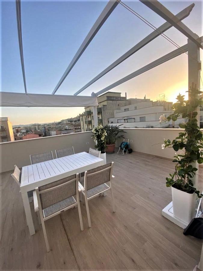 Rossini Penthouse Apartment Cagliari Exterior photo